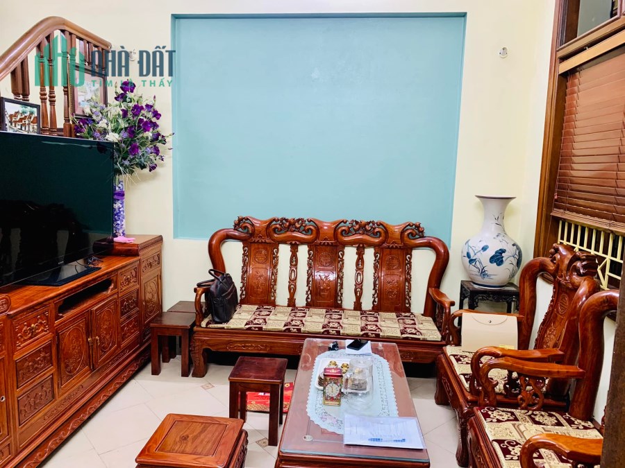 Nhà Phú Diễn - 7 chỗ đỗ cửa - lô góc ,3 thoáng - nhỉnh 4 tỷ