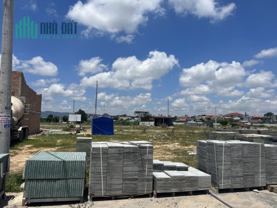 Bán lốc 4 lô ngay thị trấn Thạnh Mỹ đầu tư 880tr
