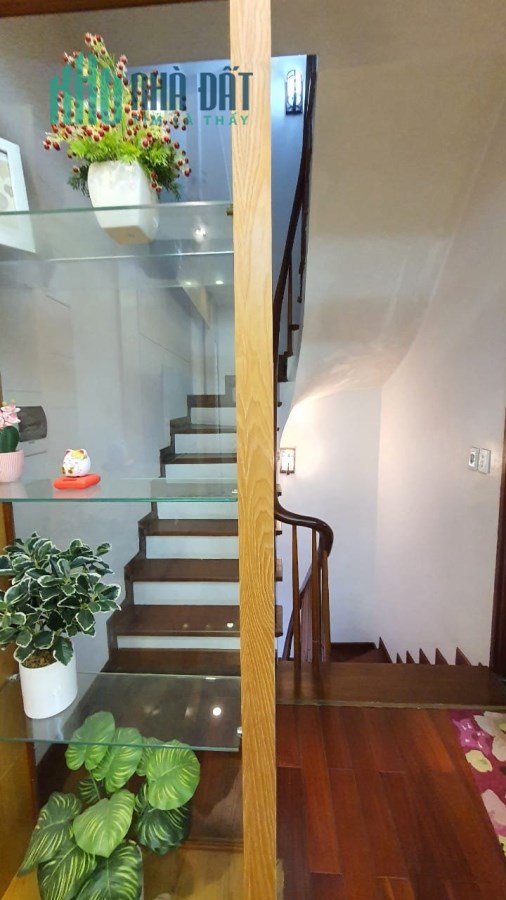 BÁN NHÀ 5 TẦNG 30M2 – ĐƯỜNG PHẠM VĂN ĐỒNG- GIÁ 4.4 TỶ