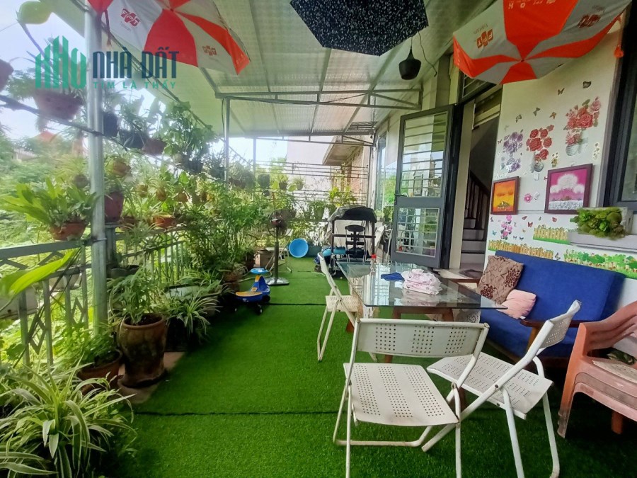 Bán nhà Mặt phố Nguyễn Văn Tuyết, Đống Đa 55m2, Mt 4.5m, Giá 20 Tỷ.
