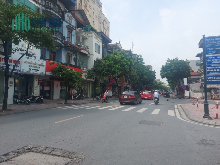 Cần bán đất phố Sài Đồng diện tích 140m, mặt tiền 11m, lô góc, ô tô tránh