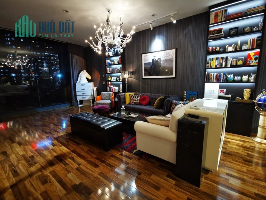 Bán tòa nhà 5 tầng thang máy mặt phố  An Dương Vương quận Tây Hồ, Ô TÔ, KD, 100m ,15 tỷ.