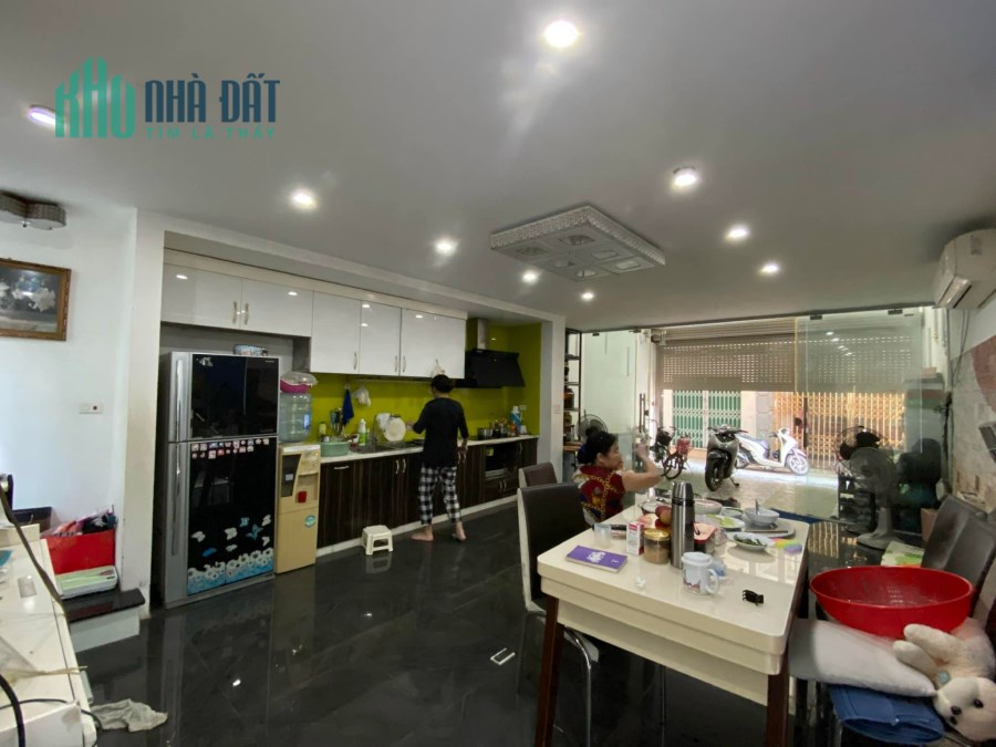 Bán nhà Mỹ Đình lô góc ô tô đỗ cửa ngõ nông sát phố 76m2x4T nhỉnh 7 tỷ