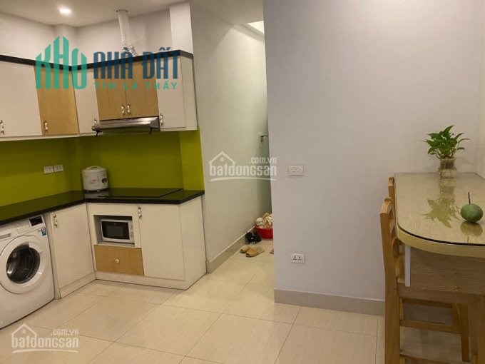 Bán nhà tập thể phố Đặng Tiến Đông trung tâm quận Đống Đa.