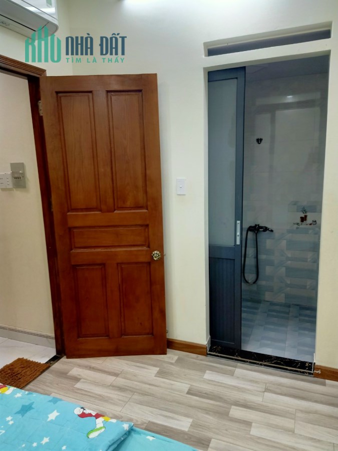 Nhà bán Độc Lập, 52m2,1trệt 2lầu,3pn,hẻm xe hơi.Tân Phú