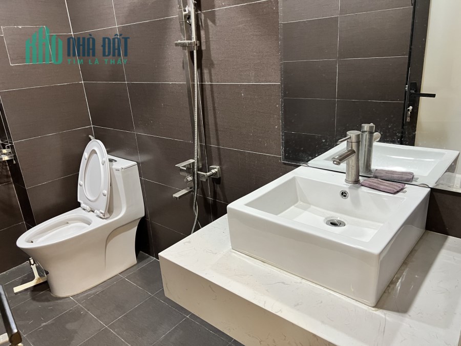 Máy in tiền ngay phố VIP Nguyễn Văn Linh, trung tâm Hải Châu, Vỉa hè đá bóng, Kinh doanh đỉnh cao