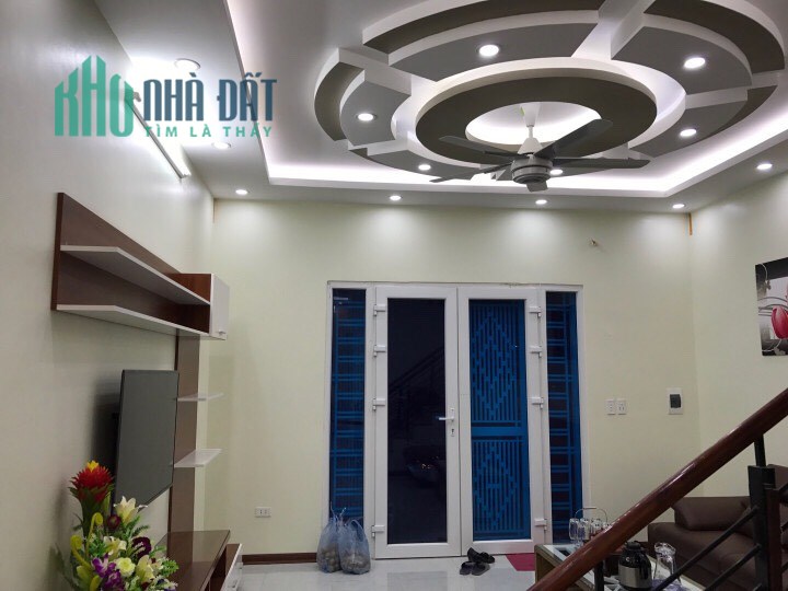 Cho thuê nhà 3 tầng Liên Bảo, Vĩnh Yên 💟Giá 15 triệu.Liên hệ: 0986.454.393-0986.797.222