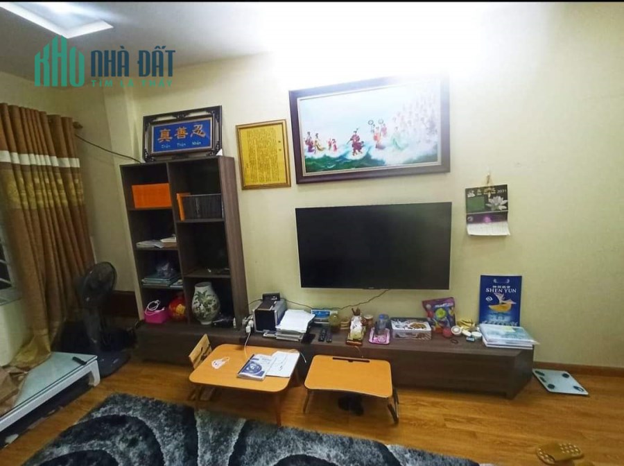 Nhà đẹp trung tâm quận 35m2, 5tầng, 5.5 tỷ.