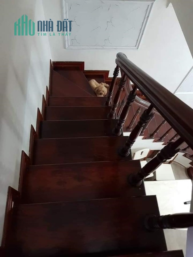 Bán nhà Chùa Bộc, nội thất cao cấp. 65m2. 7,55tỷ.