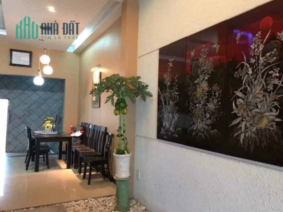 Bán Nhà 3 Tầng MT Nguyễn Tất Thành