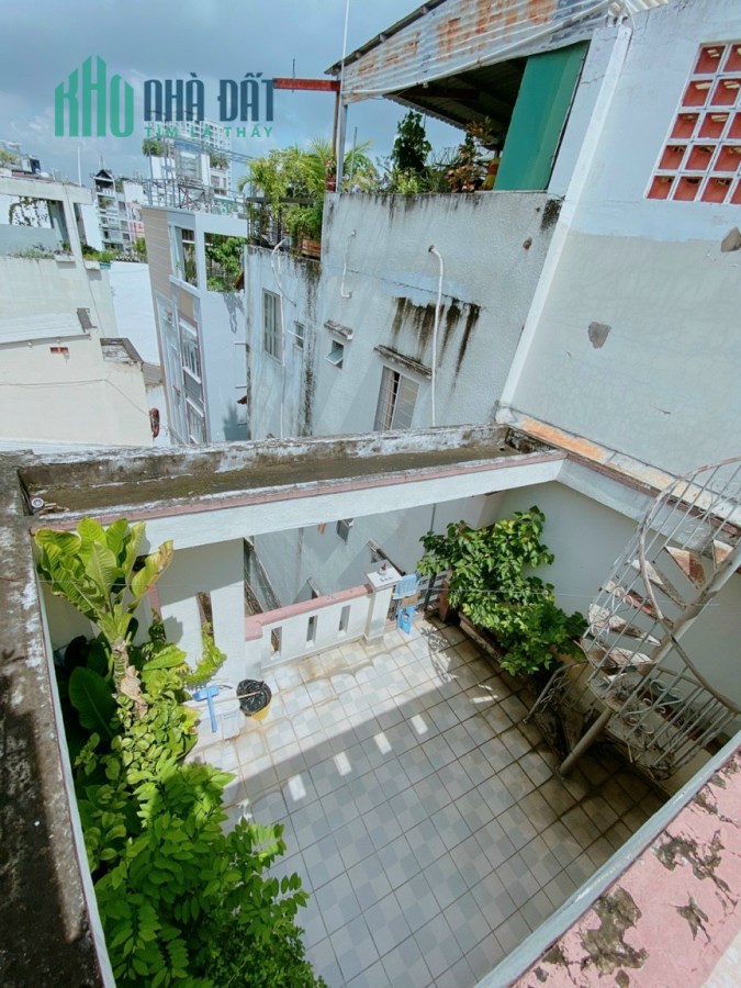 NHÀ BÁN PHƯỜNG 7, PHÚ NHUẬN.. NHÀ ĐẸP Ở NGAY 0901683363.