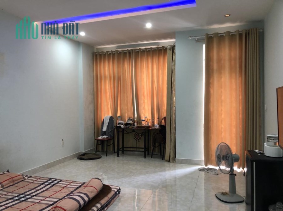 Bán gấp nhà đẹp 3 tầng cách Võ nguyên giáp 30m, Gần Võ Văn Kiệt, Gía chỉ nhỉnh 3 tỷ
