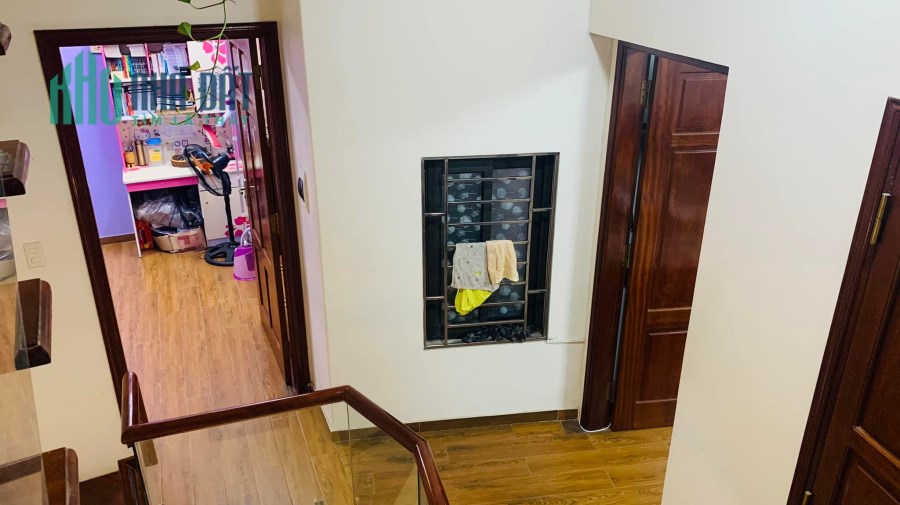 Bán nhà Thái Thịnh, 58m2 x5T, lô góc thoáng 2 mặt, kinh doanh, cách phố 20m, giá 6.4 tỷ