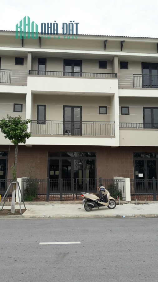 Nhà phố view sông siêu hiếm Centa Vsip giá đáy lời ngay khi mua hơn 3 tỷ