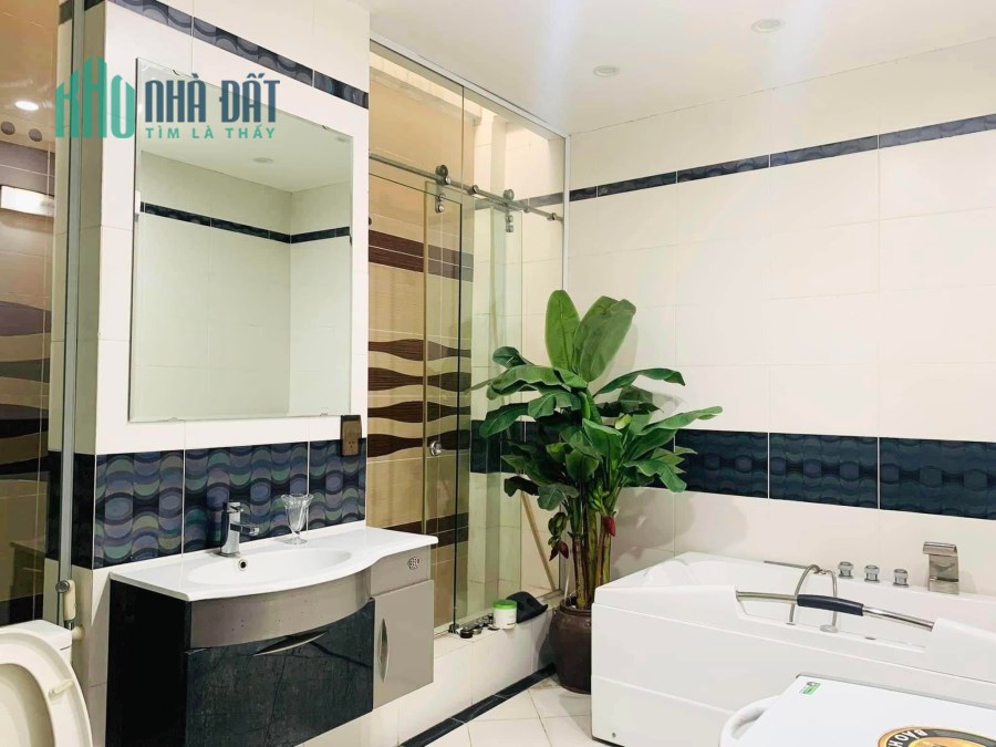 Cần bán gấp nhà ngõ 69B Hoàng Văn Thái giá 9.2 tỷ, 65mx4T, Oto đỗ cửa
