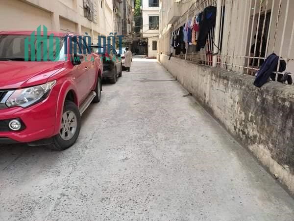 Bán đất đường Trần Quốc Vượng, Cầu Giấy 140m, lô góc, giá rẻ, 0983 416 997.