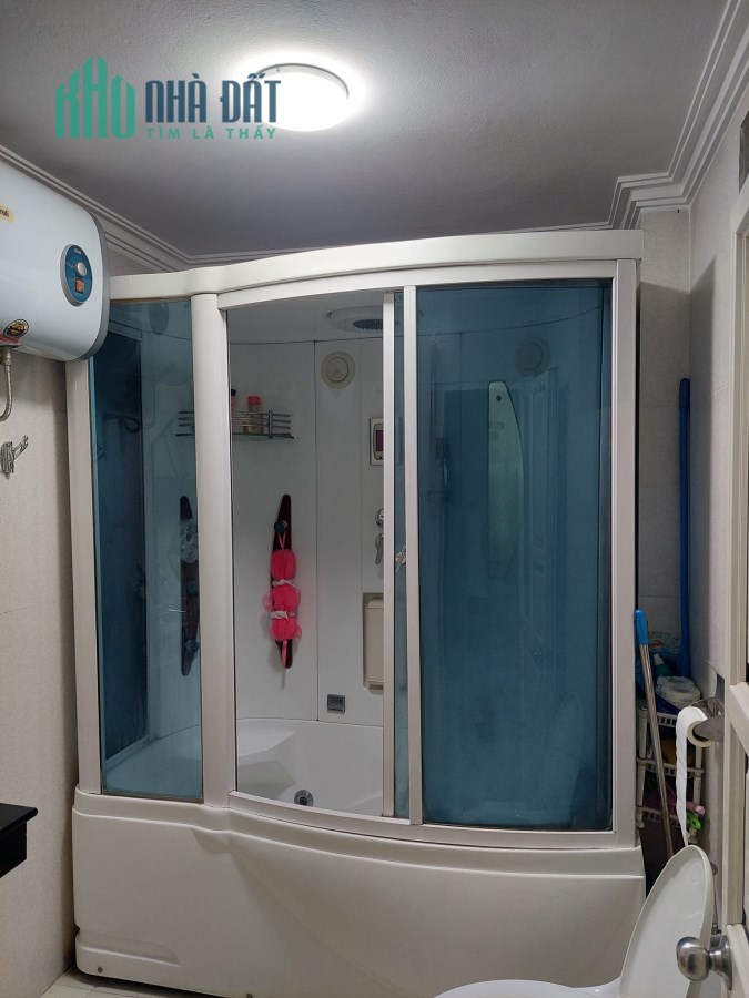 Bán nhà phố Hoàng Ngân, Cầu Giấy, diện tích 75m2 x 4 tầng, gara ô tô, giá 15.5 tỷ