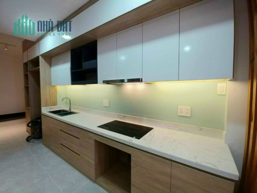 Nhà MỚI – HẺM XE HƠI THÔNG – sát VinCom KDC Nam Long Quận 7