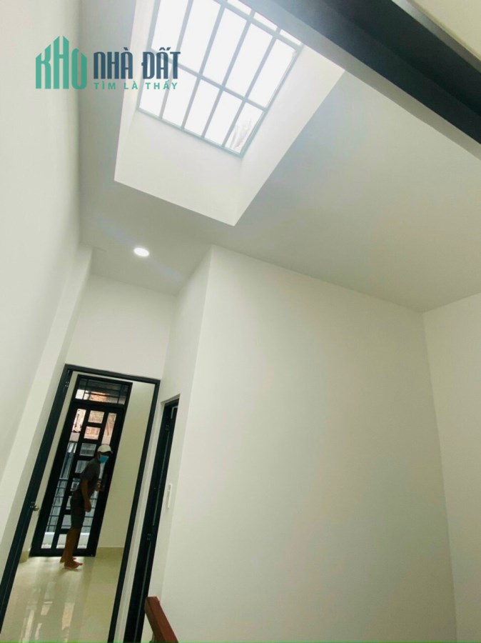 Bán Nhà Lạc Long Quân Tân Bình 37m2 Giá 3ty950