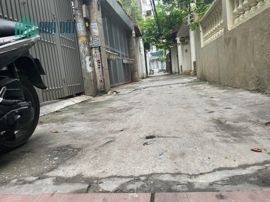 Tìm nhà cả năm mua một giờ 45m2*3 khu Bách Khoa 2.6 tỷ