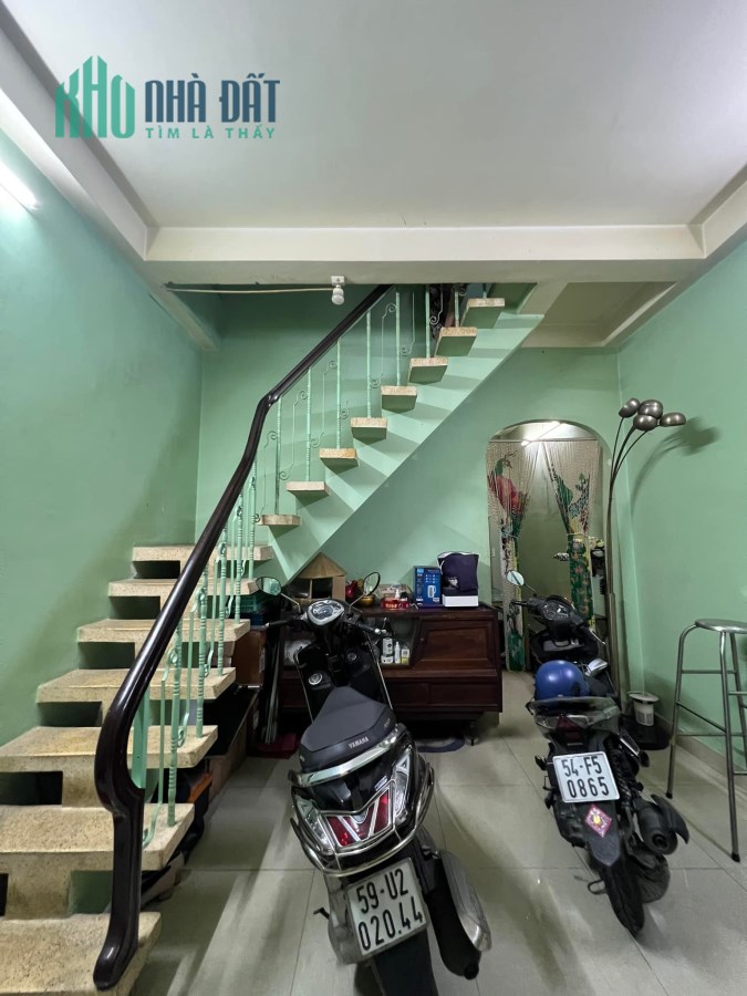BÁN NHÀ QUẬN 10, LÝ THÁI TỔ, 4 TẦNG BTCT, KHU VỰC HIẾM NHÀ BÁN, CHỈ 6 TỶ
