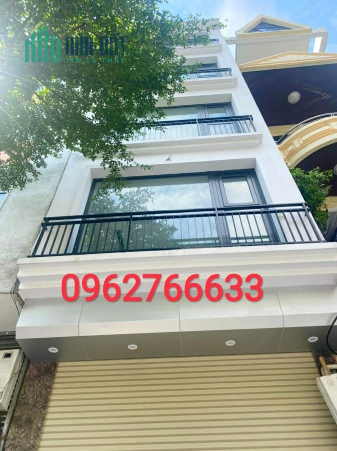 Bán nhà tại Khâm Thiên , 56m2 , 7 tầng , giá 28.6 tỷ . MẶT PHỐ 2 CHIỀU KINH DOANH ĐỈNH CAO ĐỐNG ĐA