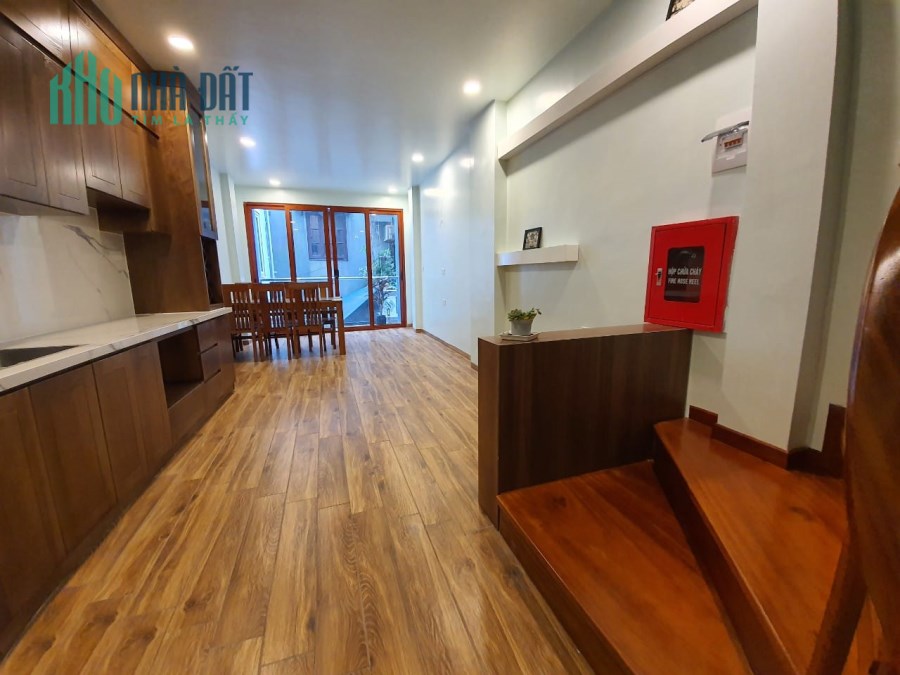 Bán nhà siêu đẹp Âu Cơ, Tây Hồ,  3 MẶT THOÁNG, 40m, 6 tầng, 6 tỷ hơn,  0983 416 997