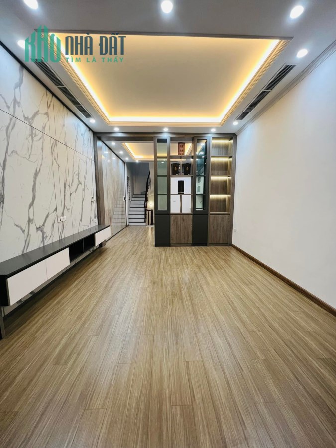 Bán nhà Mỹ Đình dân xây gần phố ô tô đỗ cửa 64m2x4T nhỉnh 5 tỷ
