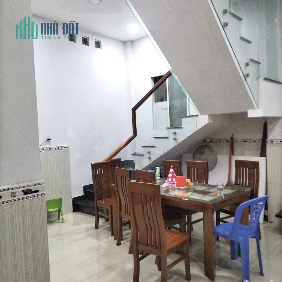 Bán nhà Lê Duẩn dt LỚN giá RẺ. Ô TÔ. Chỉ 1 căn duy nhất. 0777568901