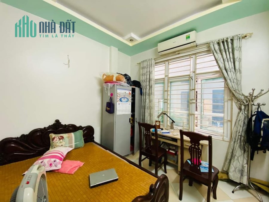 Bán nhà phường Mai Động , ô tô cách 200 m, 36M x 5T, 3.7 tỷ. LH 0975149605