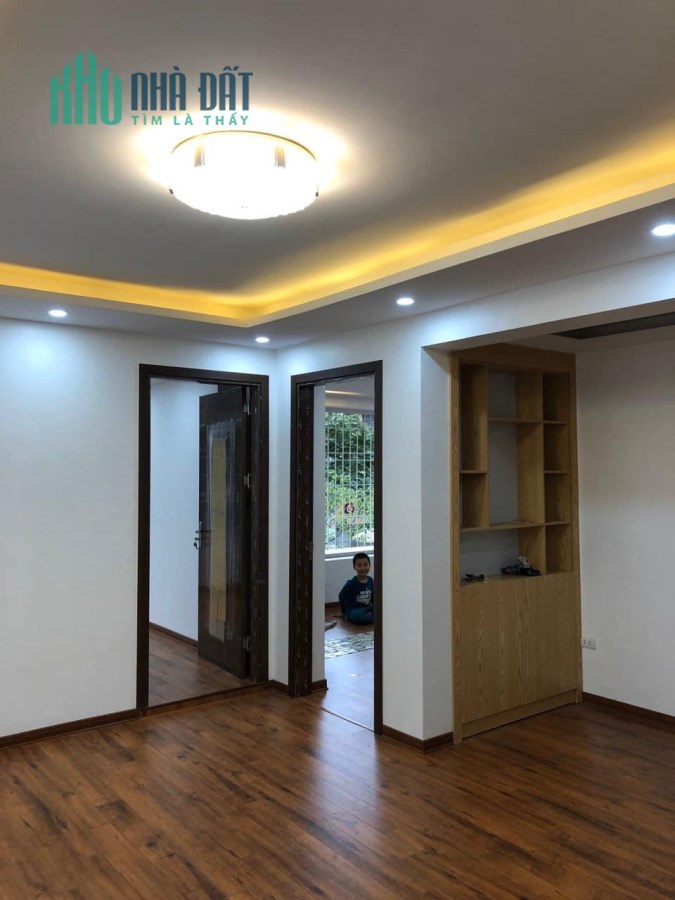 Bán gấp CH tập thể Phương Liệt - TX giá 1,1 Tỷ, 40m2 NT cơ bản, SĐCC