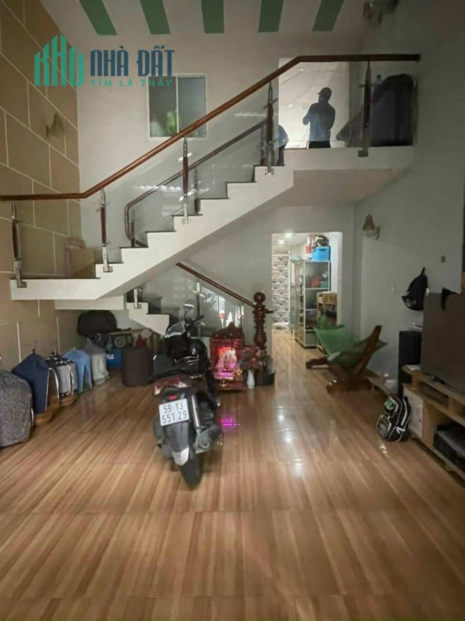 65M2 HẺM 8M TO NHƯ MT NGANG GẦN 5M TIỆN KINH DOANH