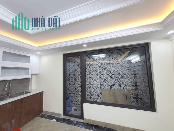 Nhà phân lô Võ Thị Sáu 60m2*6 tầng thang máy, Gần  hồ, 9.5 tỷ - 0987805935