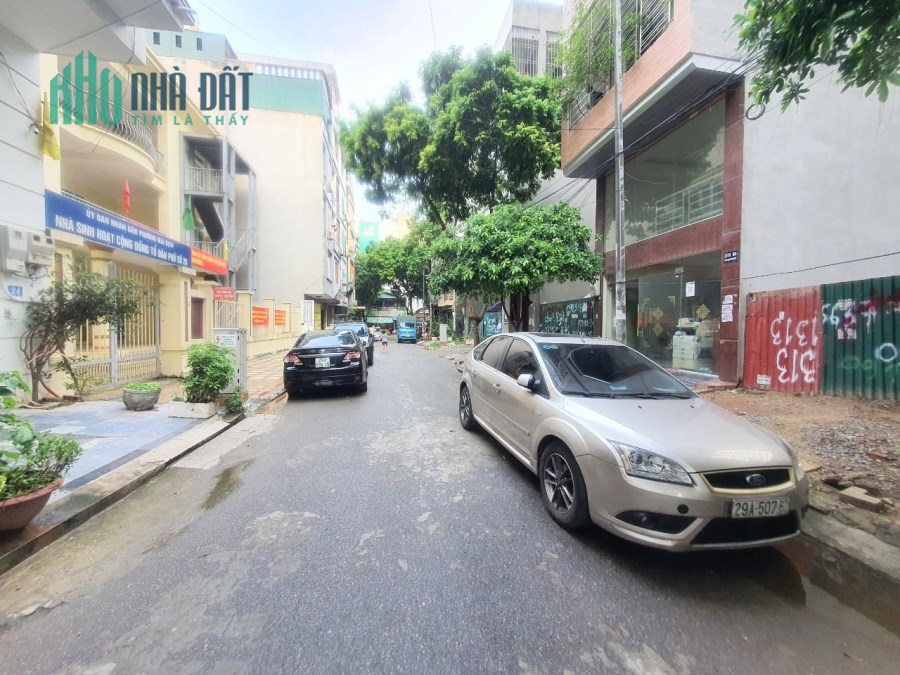Bán nhà Cầu Giấy ngõ thông các ngả ô tô tránh, hè rộng, kinh doanh sầm uất 60m2 X6 tầng  giá 15,9 tỷ