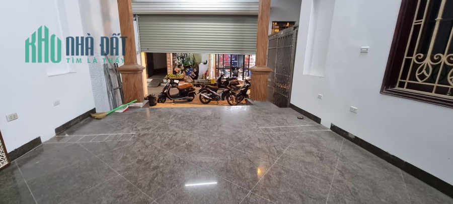Bán nhà phố Mỹ Đình,KD sầm uất,ô tô đỗ cửa,DT 50m,nhỉnh 6 tỷ
