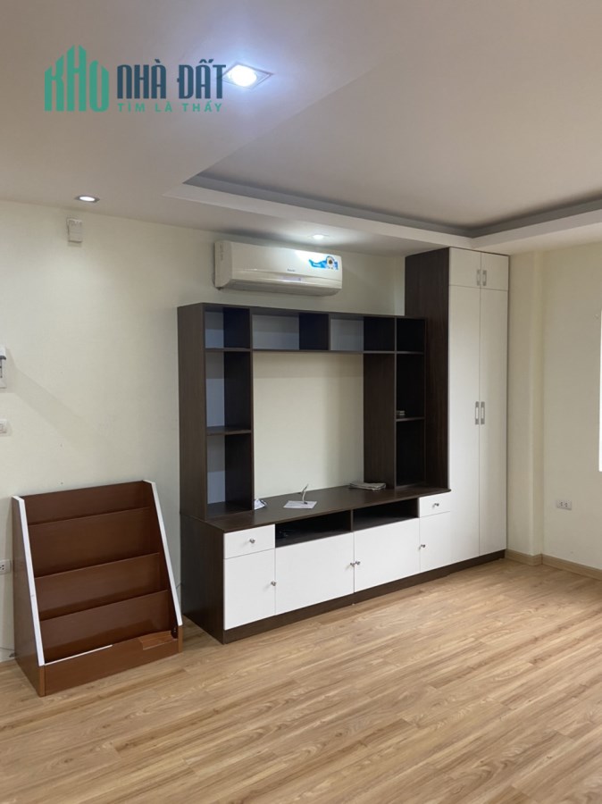 Bán nhanh CH tập thể Kim Ngưu ( tầng 2) giá 1.45 tỷ, 50m2, đẹp ở luôn.