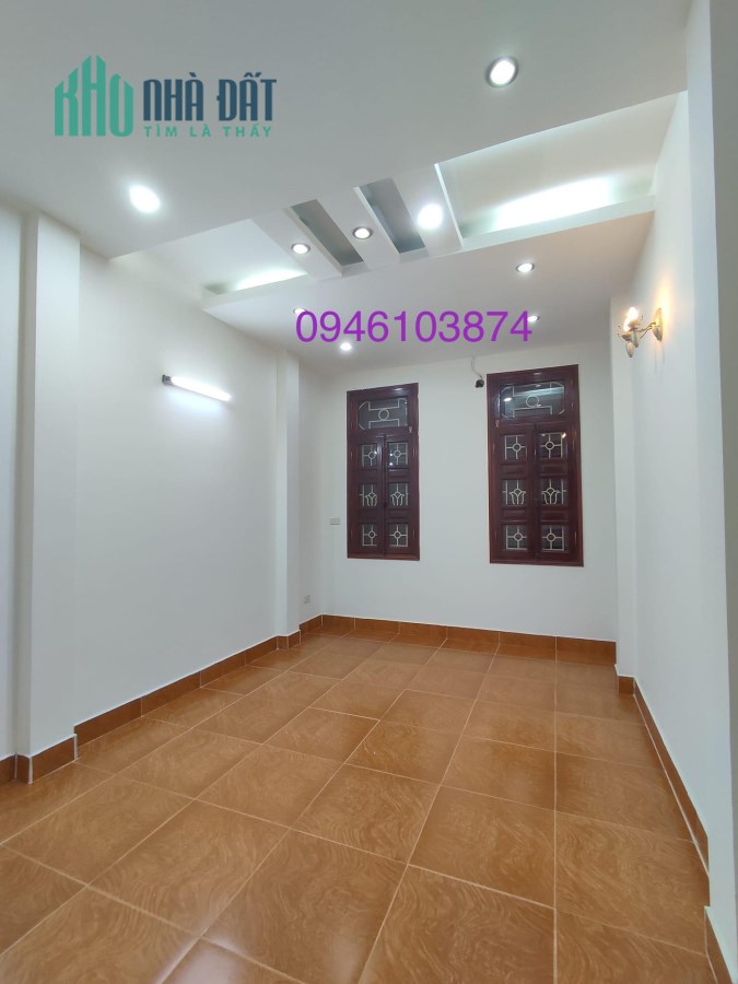 TIỀN RƠI ĐÚNG CHỖ 50M CẦU GIẤY 10M RA PHỐ FERRARI ĐỖ CỬA KINH DOANH ĐỈNH 7 TỶ