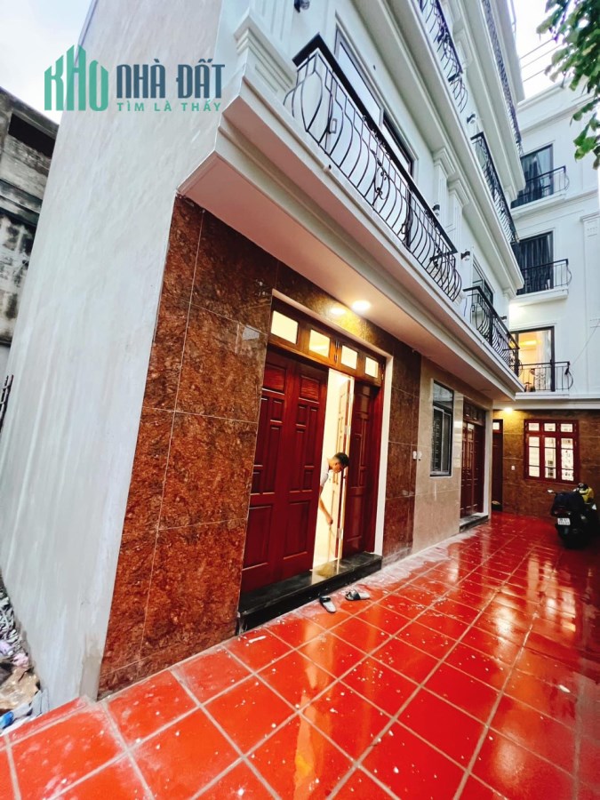 Bán nhà Phố Đàm Quang Trung 49m2(5.5x9), nở hậu. 4.65 tỷ. Lh:0384411090.