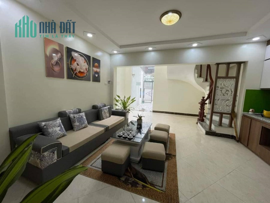Mặt phố Hồ tùng mậu 45m2x4T, MT:4,5m 8,2tỷ, vỉa hè rộng, KD, Nam từ liêm 0976738468
