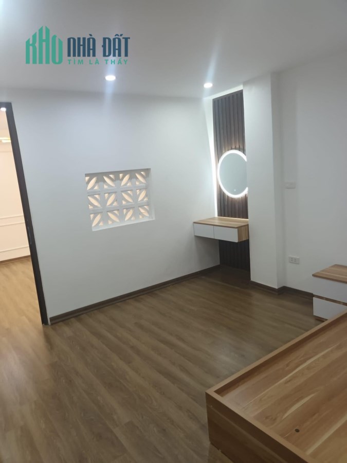 Nhà Tập thể Giảng Võ,Q.Ba Đình 70m2 giá hơn 2 tỷ