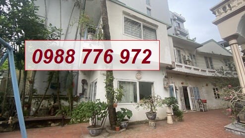 Cho thuê nhà mặt đường ven Hồ Tây, phố Từ Hoa, view đẹp; 24tr/t; 0988776972