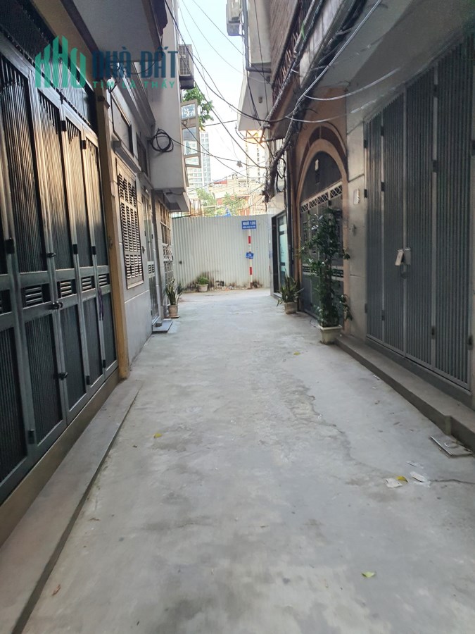 YÊU TỪ CÁI NHÌN ĐẦU TIÊN quận Hai Bà 45m2*5T chỉ nhỉnh 3 tỷ