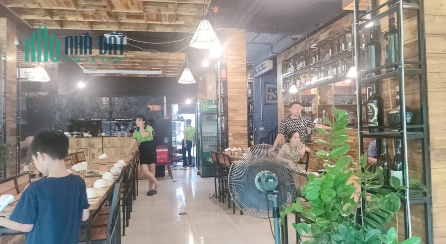 Bán nhà Mặt phố TRẦN VỸ 55m2, Mt 7M, Giá 16 Tỷ.