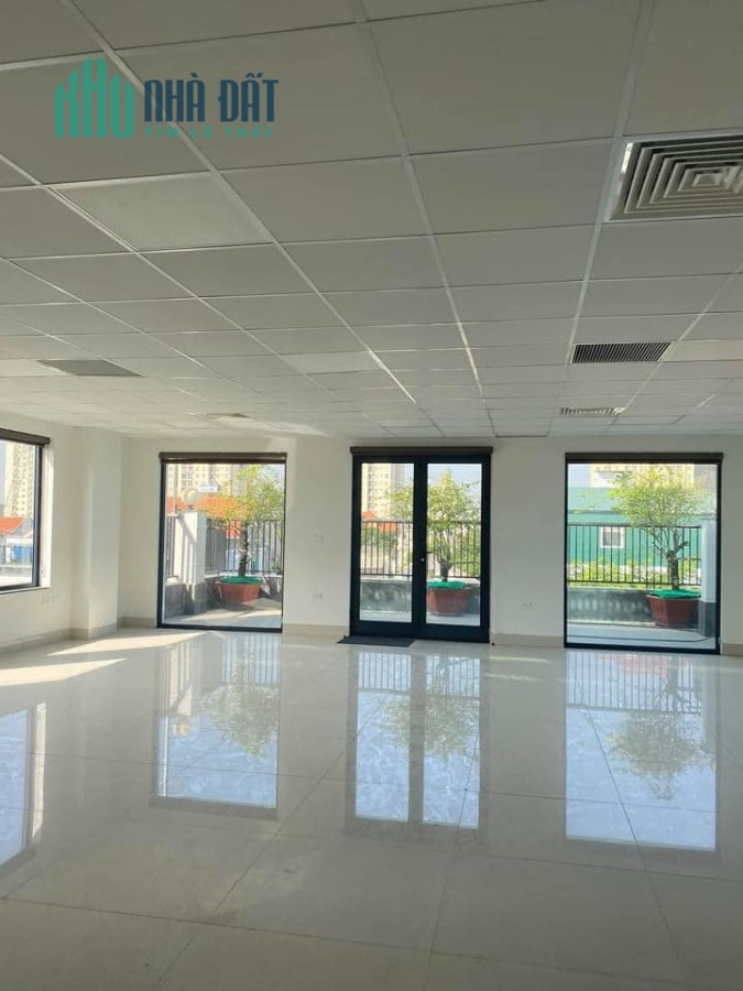 Bán nhà Mặt Phố TRẦN VỸ View Đại Dương Xanh 66m2, Mt 6M, Giá 23.2 Tỷ.