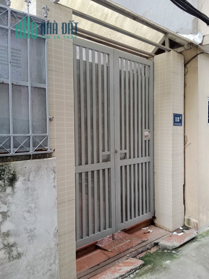 Bán nhà 4 tầng số 18A ngõ 337 âu cơ nhật tân Tây hồ