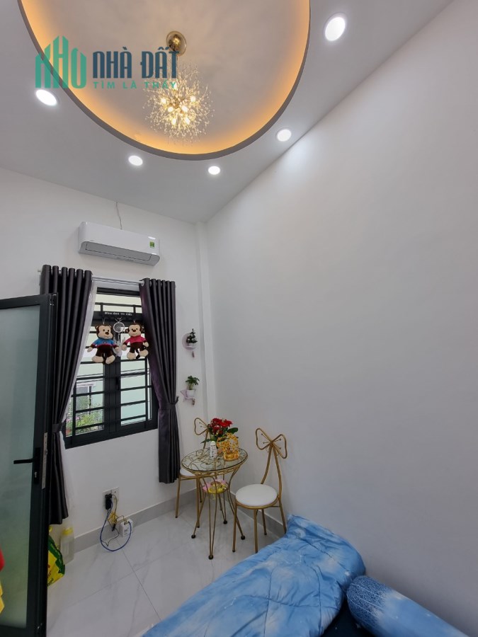 Bán nhà hẻm 58/... Tôn Thất Thuyết, P18, Q4, SHR 35m2, 4.75 tỷ. Lh:0937001886