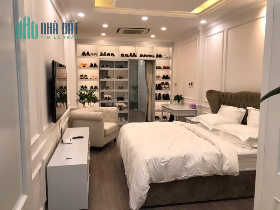Tô Hiến Thành P14 MT 5M 5T Hẻm 6M 5 P.Ngủ ở ngay chỉ nhỉnh 15 TỶ
