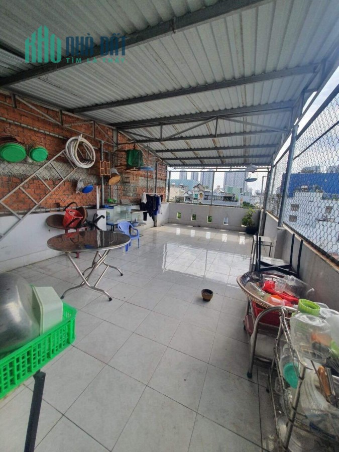 Nhà mặt tiền đường số 8 Tân Quy - 5 tầng 15 phòng - Thu nhập 500tr/năm.