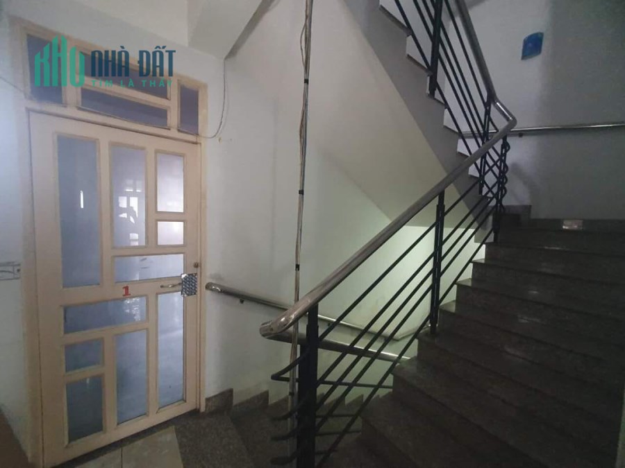 Nhà mặt tiền đường số 8 Tân Quy - 5 tầng 15 phòng - Thu nhập 500tr/năm.