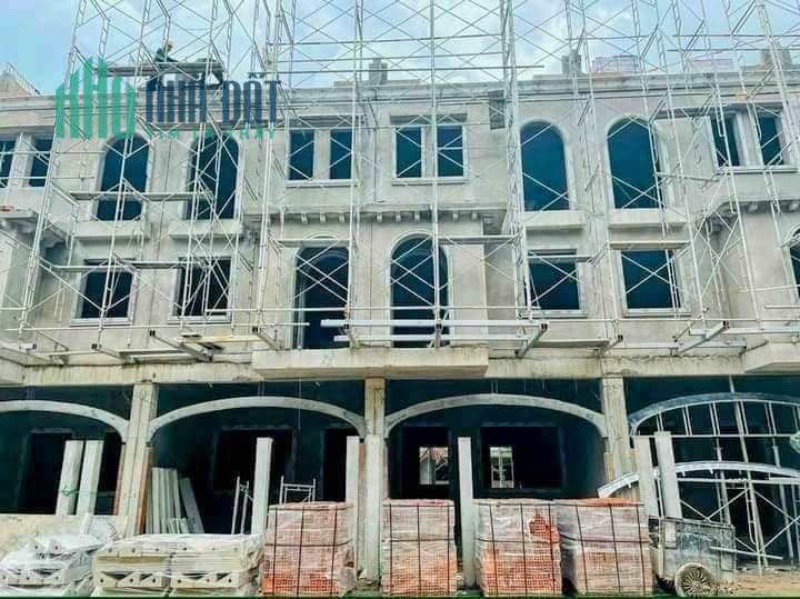 Nhà phố thương mại tại Vĩnh Long